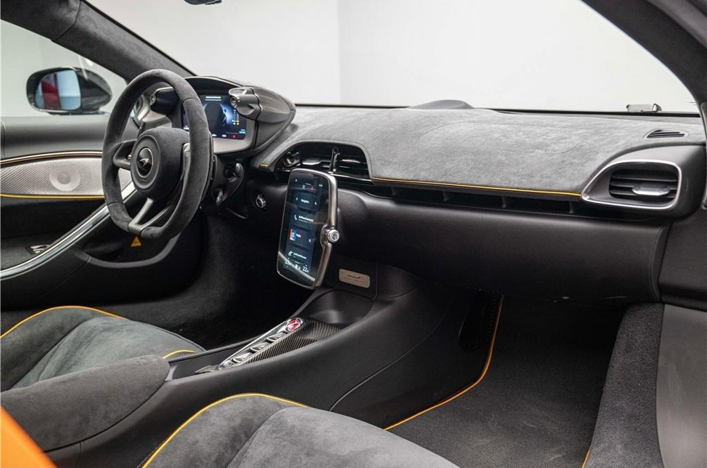 MCLAREN MCLAREN ARTURA